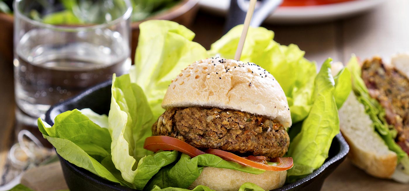lean-beef-burger-with-sweet-potato-fries